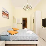 Rafael House By Ghor Apartmán